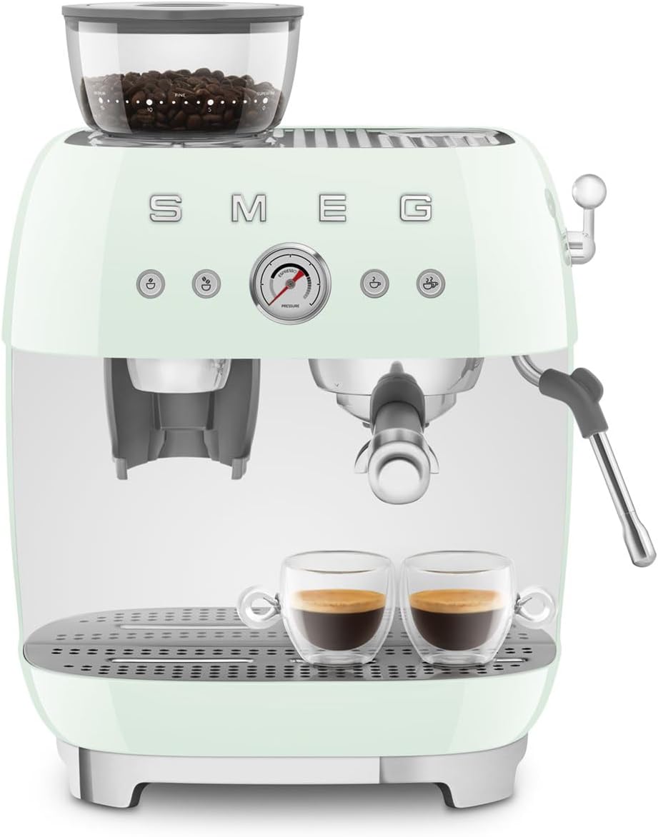 SMEG Semi-Automatic Espresso Machine ☕✨ Stylish café vibes at home, now on limited-time discount 🔥